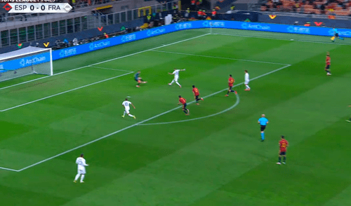 Benzema casi madruga a España por la final de la UEFA Nations League en San Siro. Foto: captura DirecTV Sports