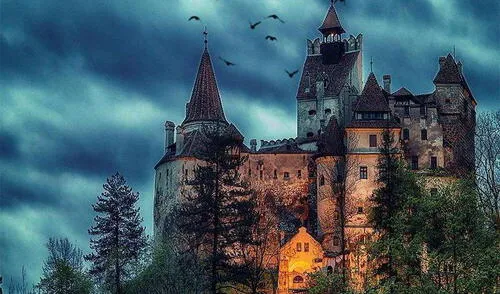 Castillo de Bran, popular por ser considerado el hogar del Conde Drácula. Foto: ANSA