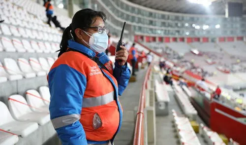 Personal edil también apoyó la labor de seguridad en algunos encuentros de la selección, como el reciente Perú vs. Chile. Foto: MML Personal edil también apoyó la labor de seguridad en algunos encuentros de la selección, como el reciente Perú vs. Chile. Foto: MML