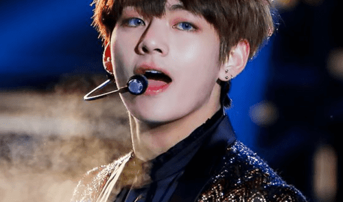 Kim Taehyung es llamado 'Sold Out King' o 'Sold Out Fairy' por su impacto en ventas de productos que usa. Foto: Hybe
