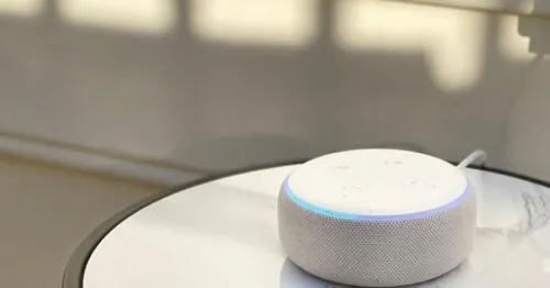 Alexa controlará las funciones de detección del Echo de Amazon. Foto: islabit
