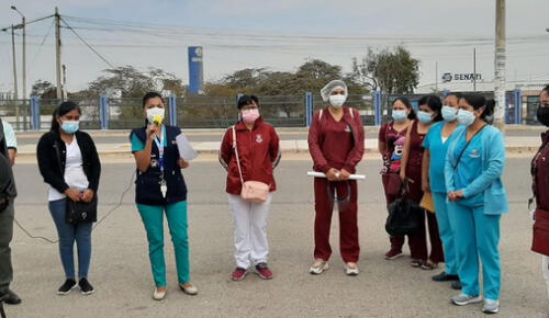 Plantón fue en los exteriores del Gobierno Regional de Lambayeque. Foto: Carlos Vásquez/URPI-LR