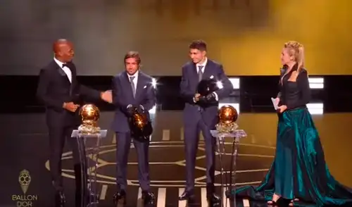 Fernado Alonso y Esteban Ocon son los grandes invitados. Fuente: Captura Balón de Oro Fernado Alonso y Esteban Ocon son los grandes invitados. Fuente: Captura Balón de Oro