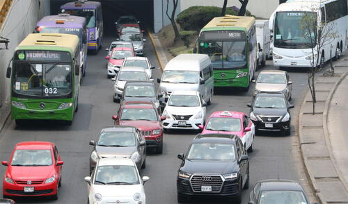 Hoy no circula viernes 3 de diciembre de 2021: calendario y placas que descansan en CDMX y EdoMex.