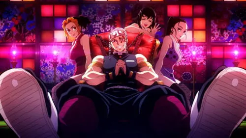 Tengen Uzui, el Pilar del Sonido, uno de los Hashira más poderosos y personaje central en el Arco del Distrito Rojo buscará a sus tres esposas secuestradas. Foto: Ufotable. Tengen Uzui, el Pilar del Sonido, uno de los Hashira más poderosos y personaje central en el Arco del Distrito Rojo buscará a sus tres esposas secuestradas. Foto: Ufotable.