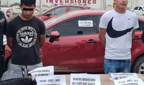 A los detenidos se les encontró dinero y una réplica de arma de fuego. Foto: PNP
