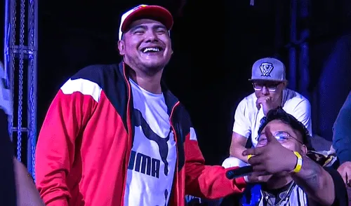 Aczino batallando contra Zticma en FMS México 2019. Foto: Urban Roosters