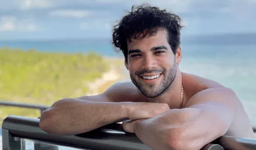El chico reality Guty Carrera le deseo un feliz Año Nuevo a sus miles de seguidores. Foto: captura / Instagram El chico reality Guty Carrera le deseo un feliz Año Nuevo a sus miles de seguidores. Foto: captura / Instagram
