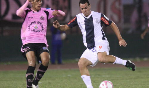 El último partido que jugó Peirone con camiseta de Alianza Lima. Marcó dos goles a Sport Boys. Foto: La República/Luis Jiménez