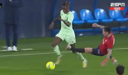 Ezequiel ‘El Chimy’ Ávila pudo lesionar de gravedad a Nico Williams. Foto: captura de ESPN