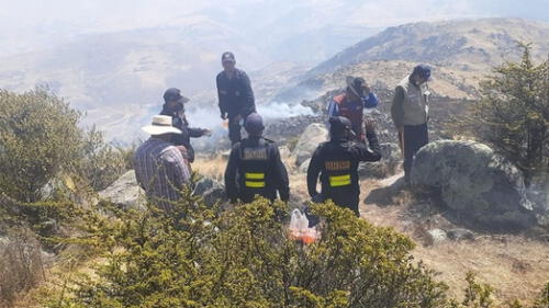 Los agentes descendieron 300 metros donde hallaron los cuerpos sin vida de Quintin Arias Quillca y Albino Mollo Soto. Foto: archivo LR