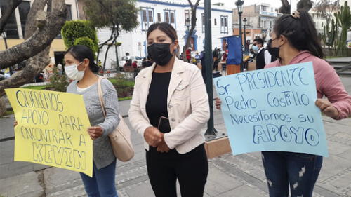 Vanessa solicitó a la Policía que destine buzos que puedan sumergirse en el río Colca y buscar el cuerpo de su hermano. Foto: difusión