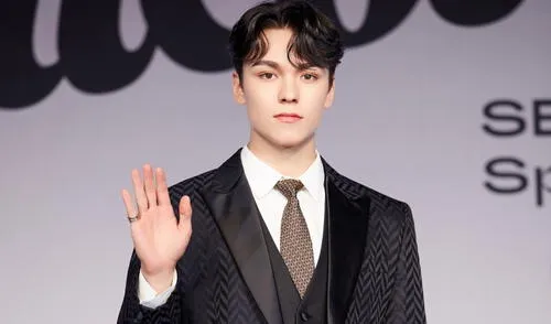 Choi Han Sol (Vernon, de SEVENTEEN) confirmó contagio por COVID-19 el 25 de febrero. Foto: Pledis