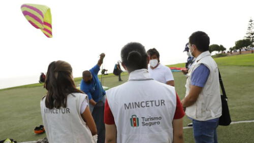 El alcalde de San Isidro informó que este servicio turístico es operado sin licencia y en medio de la informalidad. Foto: Mincetur.