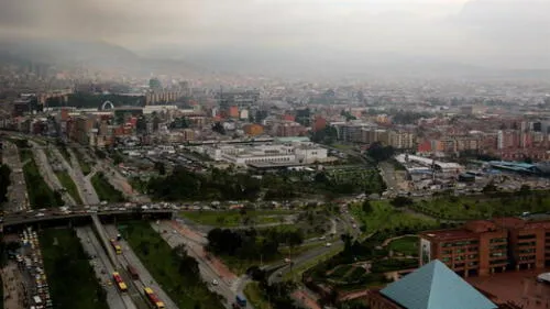 Bogota. La cantidad investigada en Colombia contra Compañía de Financiamiento SA, por por irregularidades en el control de los ahorros de sus clientes y lavado de activos, era de 365.000 millones de pesos (más de 112 millones de euros). Foto: EFE