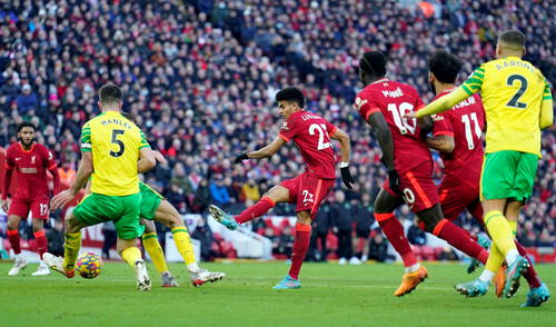 El colombiano Luis Díaz marcó un gol en el último partido Liverpool vs. Norwich. Foto: EFE