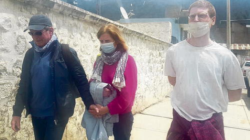 Partida. Padres de Natacha regresaron a Bélgica. Foto: La República