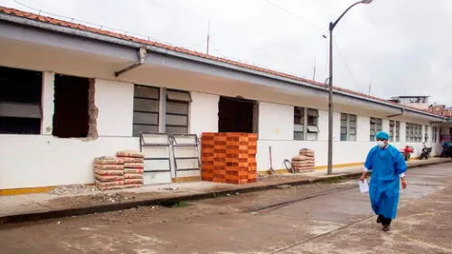 Trabajos de acondicionamiento de ambiente para la instalación de tomógrafo en Hospital de Chota. Foto: GRC.
