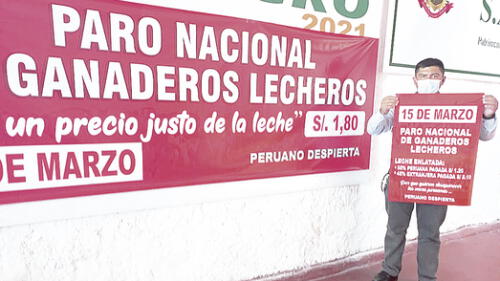 Medida. Ganaderos lecheros saldrán a la calle a protestar por bajos precios en la leche. Foto: La República Medida. Ganaderos lecheros saldrán a la calle a protestar por bajos precios en la leche. Foto: La República