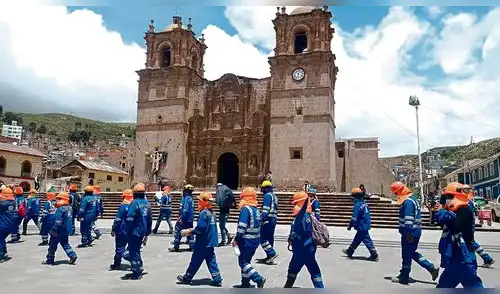 RECHAZO. Obreros cuestionan a empresas chinas.