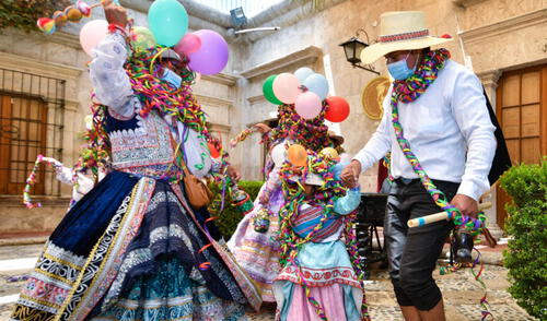 Actividad se realiza en la plaza principal del distrito. Foto: GORE Arequipa