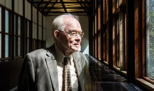 Eugene Parker dedicó la mayor parte de su vida a investigar la física solar. Foto: Universidad de Chicago Eugene Parker dedicó la mayor parte de su vida a investigar la física solar. Foto: Universidad de Chicago