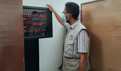 Un equipo técnico visitó los colegios para cumplir con el proyecto regional de banda ancha. Foto: GRTC.