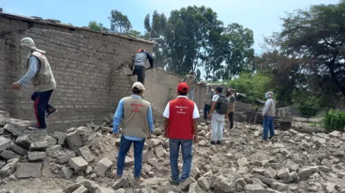 Personal de la DDC y del Museo Tumbas Reales de Sipán desalojaron a invasores del Complejo El Chorro en Pomalca. Foto: DDC Lambayeque.
