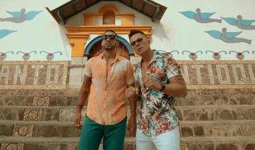 "Estamos muy emocionados y esperamos que esta canción cale en sus corazones”, dijo el vocalista Beto Gómez. Foto: Dúo Idéntico