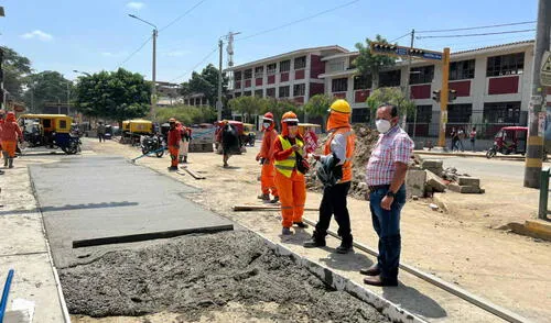 La empresa Sullabella viene realizando la reparación de vías que han sido intervenidas con el cambio de redes y colectores de la obra de la PTAR. Foto: Municipalidad de Sullana. La empresa Sullabella viene realizando la reparación de vías que han sido intervenidas con el cambio de redes y colectores de la obra de la PTAR. Foto: Municipalidad de Sullana.