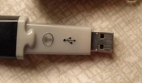 La capacidad que brindaba no alcanzaba ni para un álbum en MP3. Foto: Worthpoint La capacidad que brindaba no alcanzaba ni para un álbum en MP3. Foto: Worthpoint