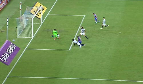 Campos ya tuvo varias salvadas en el Estadio Castelao. Foto: captura Conmebol