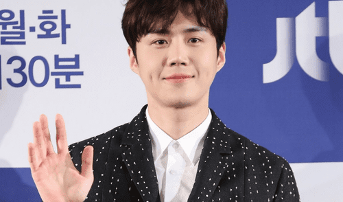 Kim Seon Ho, actor de "Start up" y "Hometown chachacha", nació el 8 de mayo de 1986 en Seúl, Corea del Sur. Foto: Hallyu Talk