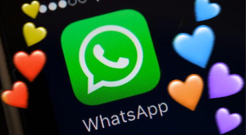Conoce qué significan los corazones de WhatsApp. Foto: AFP/Composición LR
