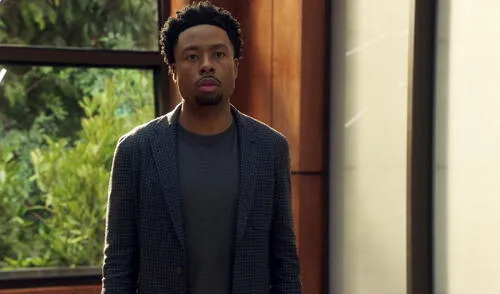 Justin Hires como Wilt Bozer (Foto: Universal TV)