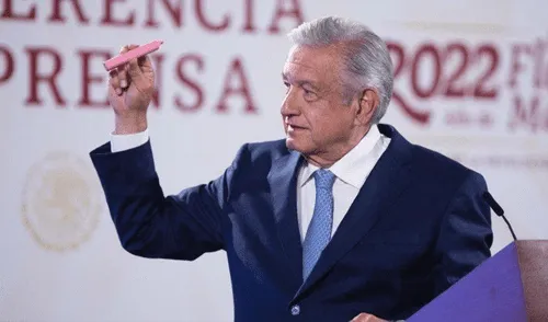 Para el mandatario mexicano y la OMS, estos dispositivos representan un peligro para los niños y jovenes del país. Foto: Presidencia de México