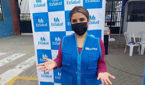 Claudia Holguín dio detalles de las atenciones que empezó EsSalud. Foto: Hugo Rodriguez Claudia Holguín dio detalles de las atenciones que empezó EsSalud. Foto: Hugo Rodriguez