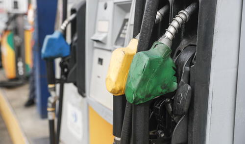 El diésel vehicular también sube esta semana y avanza S/ 0,63 en la última semana. Foto: Andina.