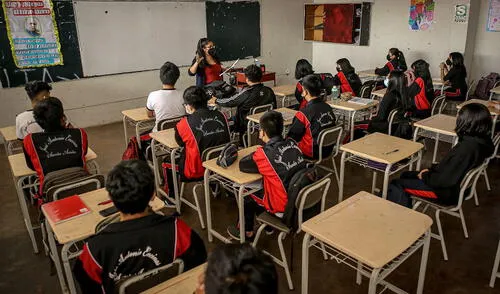 Toma de decisiones tras la secundaria. Foto: La República Toma de decisiones tras la secundaria. Foto: La República