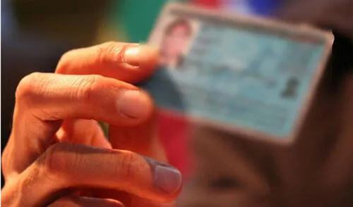 ¿Estás preocupado porque alguien tenga los mismos nombres y apellidos que tú? Conoce como obtener un certificado de homonimia. Foto: Andina