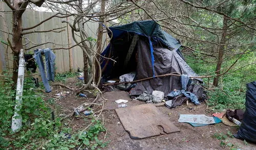 Existen campamentos alrededor de la elegante ciudad de Southampton. Foto: New York Post Existen campamentos alrededor de la elegante ciudad de Southampton. Foto: New York Post