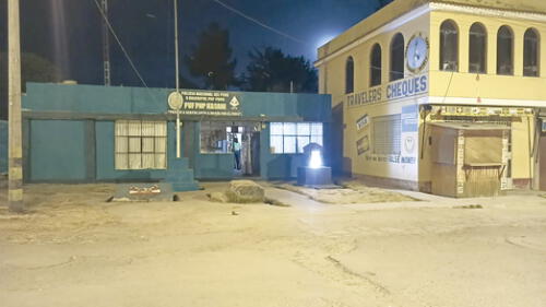 Detenidos. Policías del puesto de control de Kasani están implicados. El comando policial se enteró del caso, pero no hizo nada.