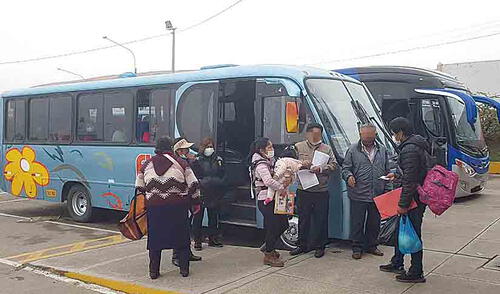 Exterior. La empresa Flores tiene 8 años realizando la ruta Tacna-Arica con 295 asientos. Foto: La República