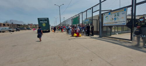 Policías Ugaz y Gómez fueron trasladados al penal de Trujillo. Foto: La República Policías Ugaz y Gómez fueron trasladados al penal de Trujillo. Foto: La República