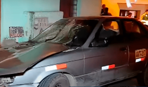La policía no pudo capturar a los delincuentes a tiempo, ya que se desplazaron por una zona bastante oscura. Foto: captura Panamericana La policía no pudo capturar a los delincuentes a tiempo, ya que se desplazaron por una zona bastante oscura. Foto: captura Panamericana