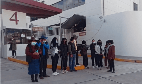 Denuncian presunto fraude en examen de ingreso a la Unsaac. Foto: LR Denuncian presunto fraude en examen de ingreso a la Unsaac. Foto: LR