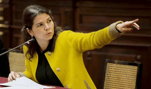 Denunciante. Claudia Dávila dijo ayer que es víctima de un chantaje por parte de su concuñado, tras una pelea familiar. Foto: difusión