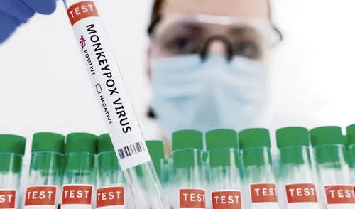 Prioritario. Vacuna contra viruela del mono no es para toda la población, sino para un sector. Foto: difusión