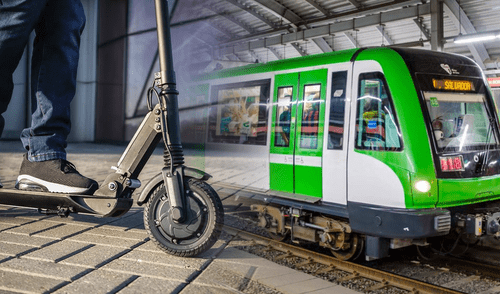 Metro de Lima: pasajeros sí pueden abordar el tren de la Línea 1 con un scooter eléctrico, pero deben cumplir ciertos lineamientos. Foto: composición Fabrizio Oviedo/LR/LR/Línea UNO