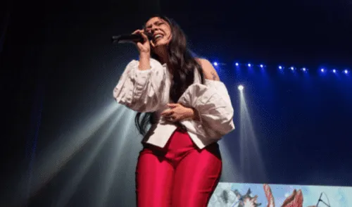 La cantante mexicana llenó el Teatro Peruano Japones en Lima. Foto: Canva